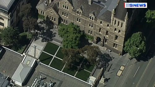 Several buildings at Melbourne's RMIT University evacuated after threats received