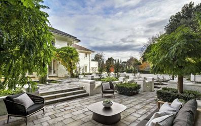 Golden age Melbourne mansion Toorak under contract Victoria Domain 
