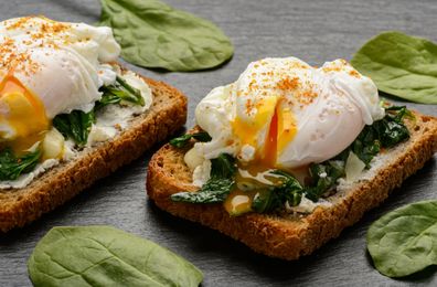 Poached egg in the air fryer hack