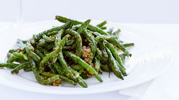 Sichuan-style green beans with pork mince