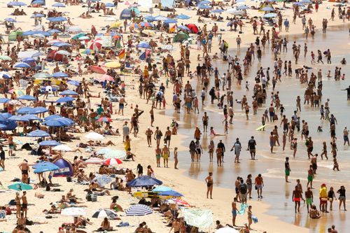 With Australians in for a hotter-than-average Autumn this year, beaches around the country could look like this for a while longer (AAP).