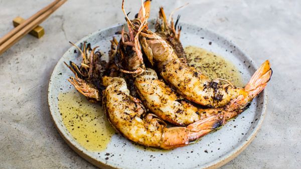 Grilled king prawns, kombu butter