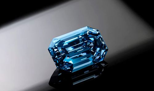 Largest Blue Diamond Sothebys Auction Hong Kong April 