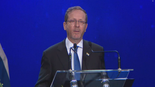 President Herzog addressed an enthusiastic crowd in Southbank.