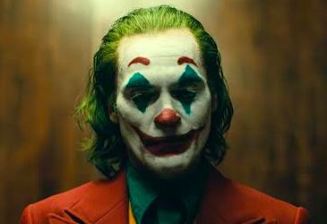 Where is Arthur Fleck detained at the end of Joker?