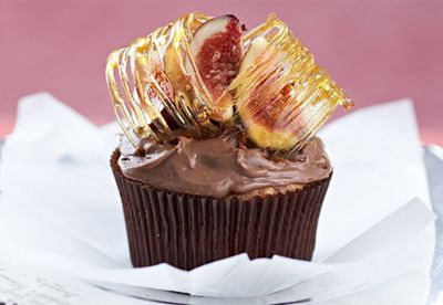 Fig and toffee crown cupcakes