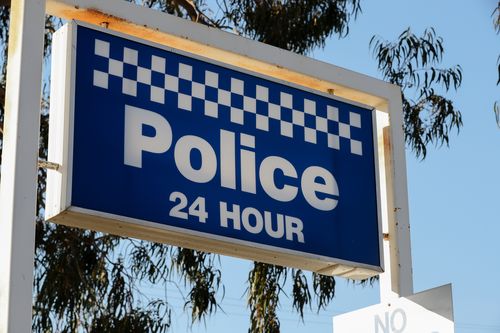 Police officer dies at Perth station