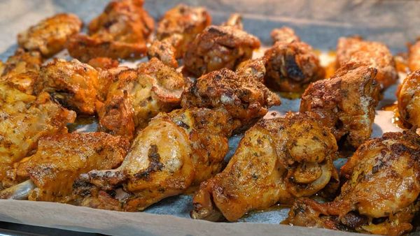 Slow cooker buffalo wings