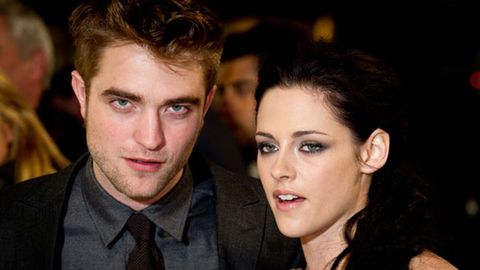 K-Stew and R-Pattz 'legally required' to promote Breaking Dawn Part 2 together
