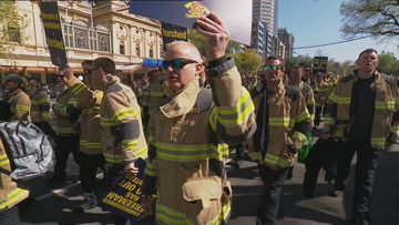 F﻿irefighters have marched through Melbourne&#x27;s CBD after wage disputes between the  government and the United Firefighters Union (UFU) fell apart.