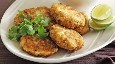 Recipe: <a href="http://kitchen.nine.com.au/2016/05/18/01/17/salmon-cakes-with-chilli-salt-chips" target="_top">Salmon cakes with chilli salt chips</a>