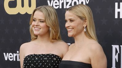 Reese Witherspoon and Ava Phillippe