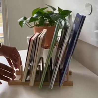 Ostbit plate holder Ikea hack for book storage
