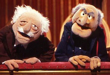 What are the names of the Muppet hecklers in the balcony seats?