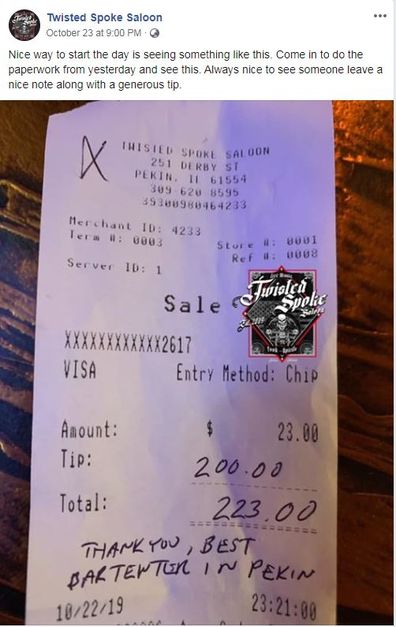 The couple left a very generous tip for the 24-year-old bartender