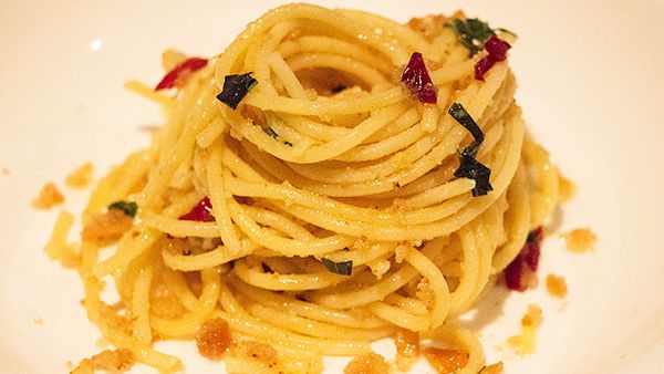 Liliana Battle's spaghetti aglio e olio