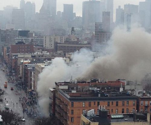 Building collapses after explosion in Manhattan