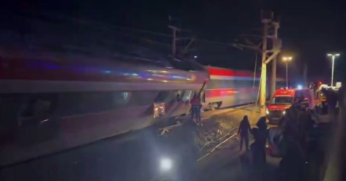 High-speed train derailment in Spain kills at least 10 people
