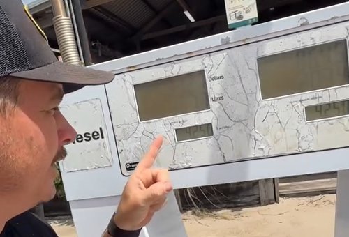 Centro commerciale di Orchid Beach e Driftwood Bar