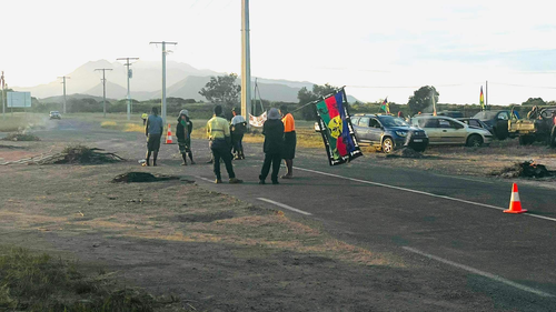 N﻿ew Caledonia has announced a mass security mobilisation and a curfew for residents tonight after a protest turned into a violent riot in the country's capital overnight.