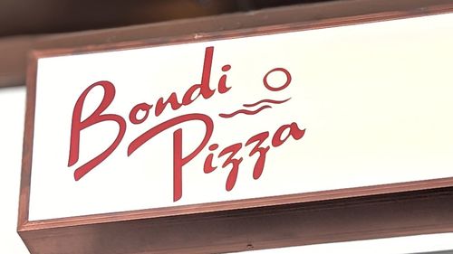 Bondi Pizza falls into administration. 