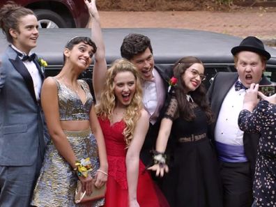 Teenagers on their way to prom movie Blockers