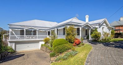 Home for sale Bathurst New South Wales Domain 