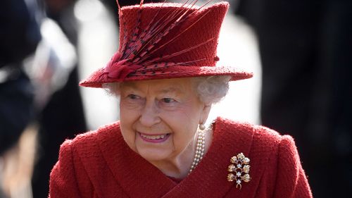 Queen Elizabeth II has called for bans and reductions on the use of plastic straws, bottles and food packaging in royal buildings (AAP).