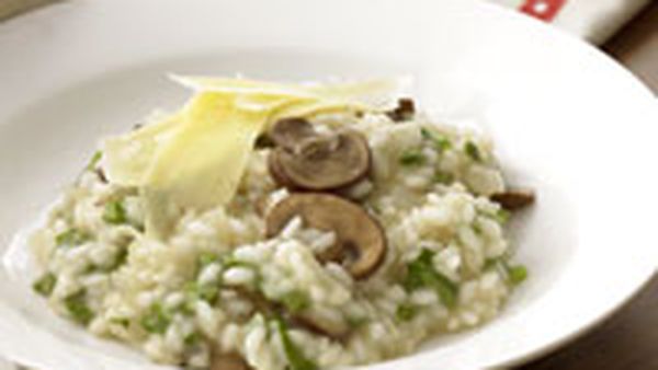 Rocket and mushroom risotto