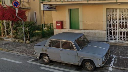 Car parked in Italian city for 47 years.