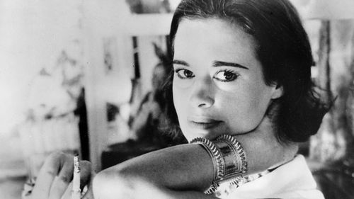 Gloria Vanderbilt—Artist, Designer, Writer, Fashion Icon—Dies at Age 95