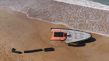 Three men saved in dramatic rescue off Point Lonsdale
