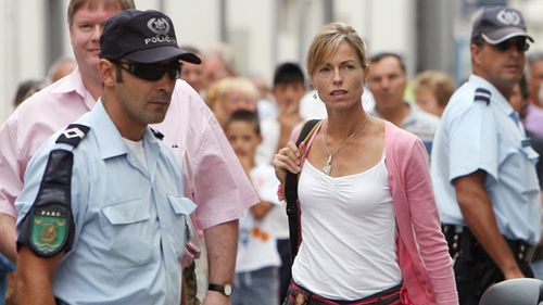 Kate McCann arrives at the headquarters of Policia Judiciaria, the Portuguese criminal police, for questioning 07 September 2007, in Portimao