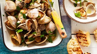 Recipe: <a href="http://kitchen.nine.com.au/2017/11/02/12/58/matt-wilkinson-clams-with-garlic-lemon-and-parsley" target="_top">Matt Wilkinson's one-pot clams with garlic, lemon and parsley</a>