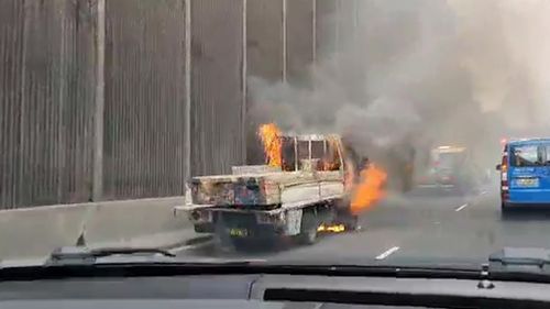 A truck has caught fire at the Sydney eastern distributor causing major traffic delays for morning commuters.