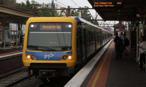 More than 9500 trains have been cancelled on the Frankston line in the last 10 years. (9NEWS)