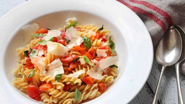 Liliana Battle's fusilli with no-cook fresh tomato sauce