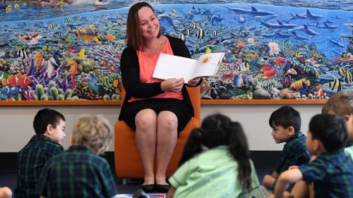 An expert panel found there was no nationally consistent early testing for Year 1 students. (AAP)