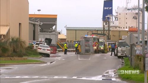 Five workers have been exposed to an ammonia leak at an industrial site at Kwinana south of Perth. Picture: 9NEWS