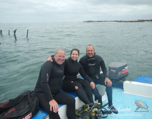 Sharksafe Barrier team members Jean-Pierre Botha (left), Sara Andreotti (centre) and Michael Rutzen (right) at a testing location in Shark Alley. (Photo courtesy of Sara Andreotti / Sharksafe Barrier)