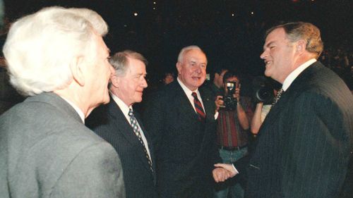 Labor giants Bob Hawke, Neville Wran, Whitlam and Kim Beazley at Labor's federal election campaign launch in 1998. (AAP)