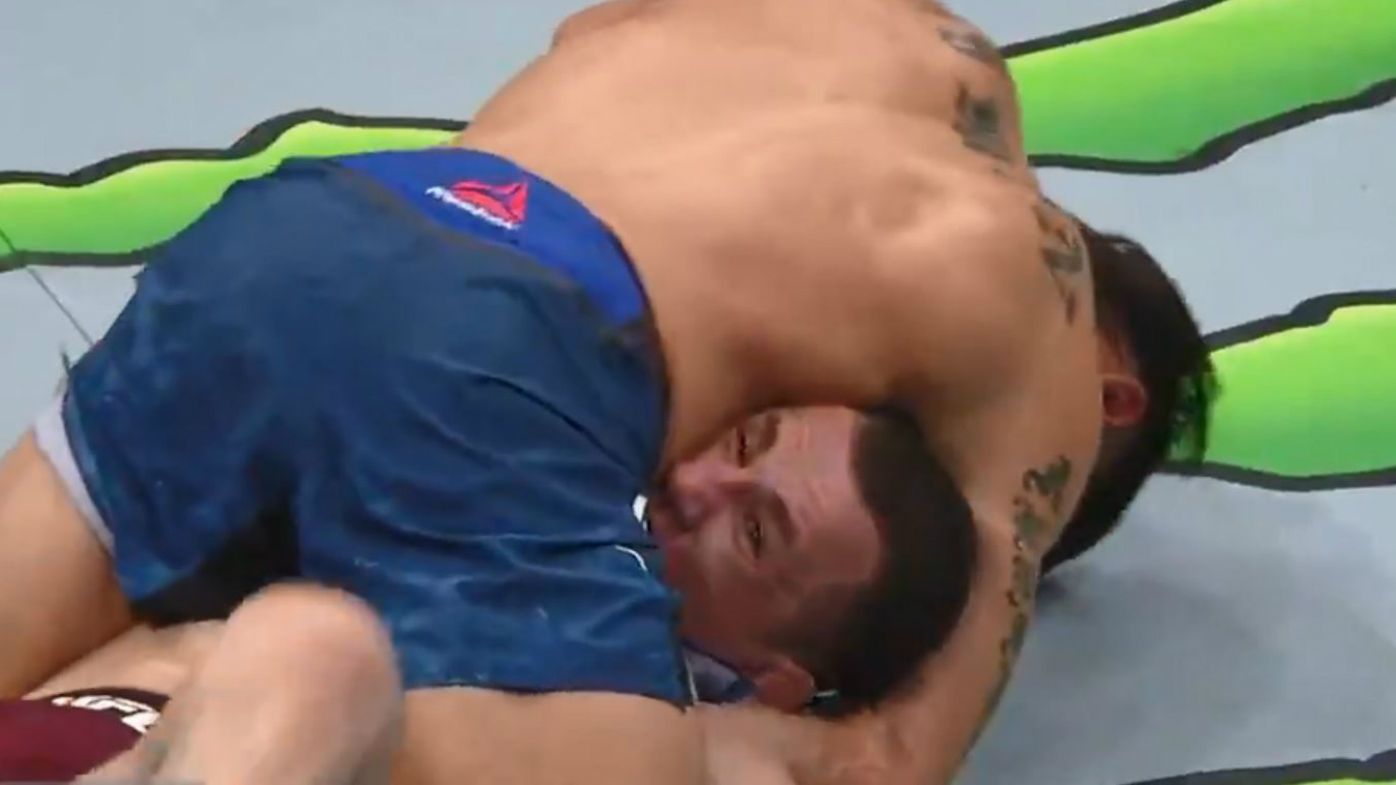 Fighter refuses to tap at UFC Atlantic City as face turns blue