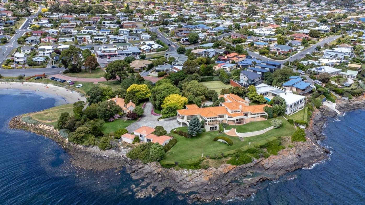 'One of Tasmania's finest properties' sells for record-breaking $8.533 million