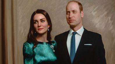 Das erste offizielle gemeinsame Porträt des Herzogs und der Herzogin von Cambridge wurde von dem preisgekrönten britischen Porträtkünstler Jamie Coreth gemalt