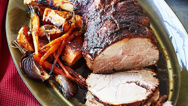 Maple and honey-roasted easy-carve leg of lamb