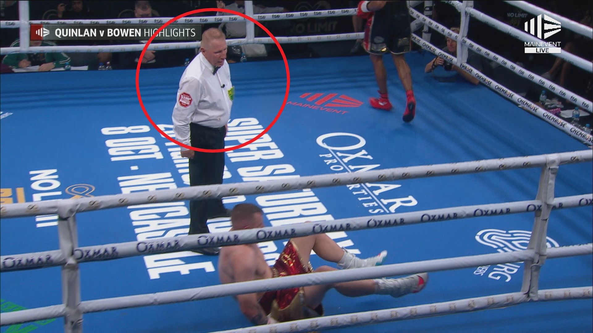 Ugly refereeing move mars veteran's 'upset of the year in Australian boxing'