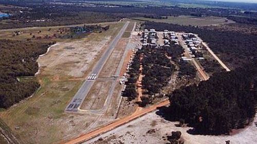 Light plane crashes at West Australian airstrip