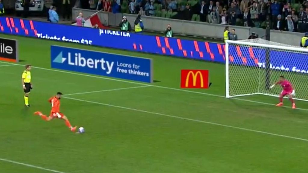 'I'm rattled': Victory goalkeeper Paul Izzo's amazing penalty shootout heroics