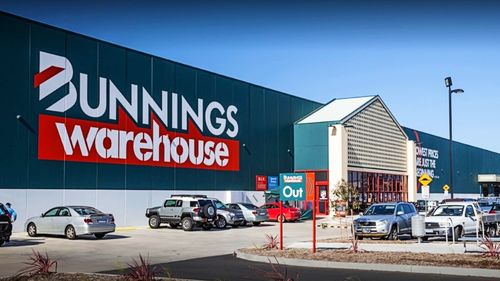Several new exposure sites in the greater Darwin region including a BWS bottle shop, Bunnings Warehouse and highway restaurant.