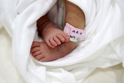 Baby name bracelet newborn leg